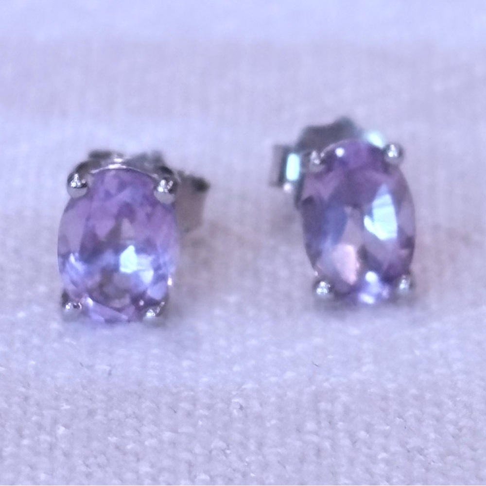 Gorgeous!!! Vintage Rare Authentic Amethyst Stud Basket Earrings set in Silver - Picture 3 of 10
